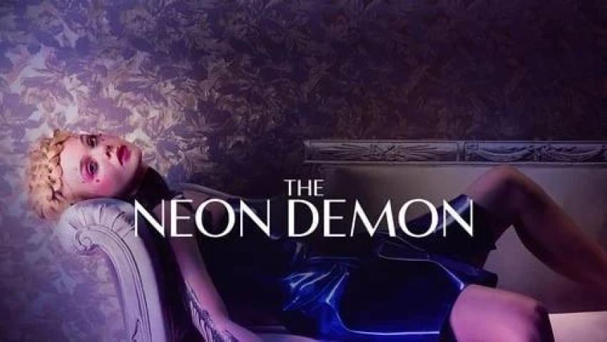 مشاهدة فيلم The Neon Demon 2016 مترجم ماي سيما